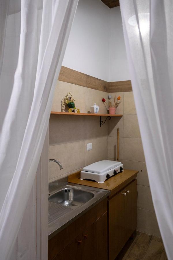 Bed and Breakfast A Lu Fanizza Кутроф'яно Екстер'єр фото